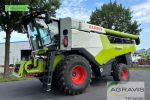 Claas Lexion 7400 combine €299,900