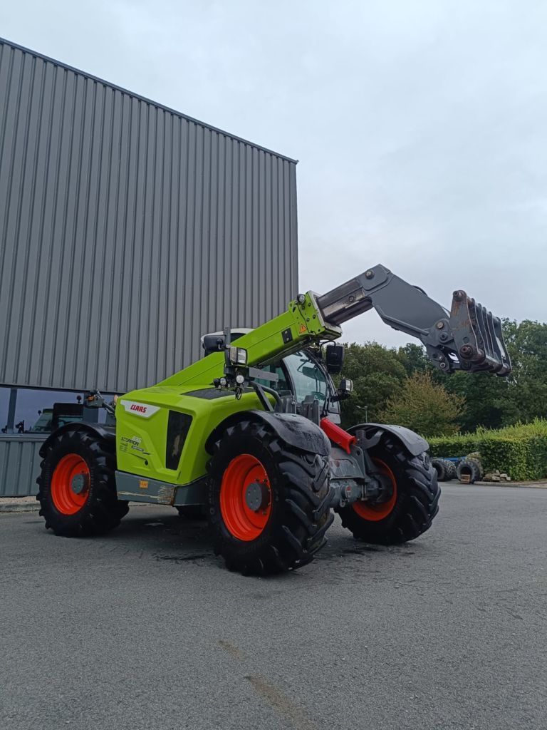 E-FARM: Claas scorpion 635 - Ładowacz teleskopowy - id G4HRBPA - 45 000 € - Rok produkcji: 2021 - Motogodziny: 5300,Francja