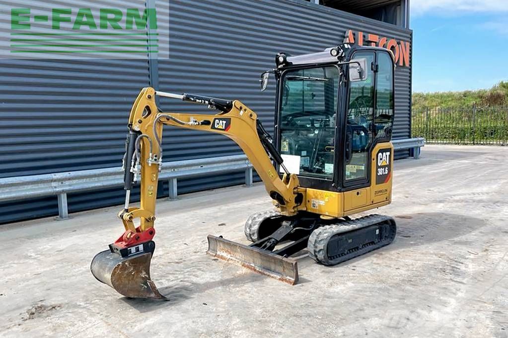 Caterpillar 301.6-05 a Mini-pelle 19 900 €