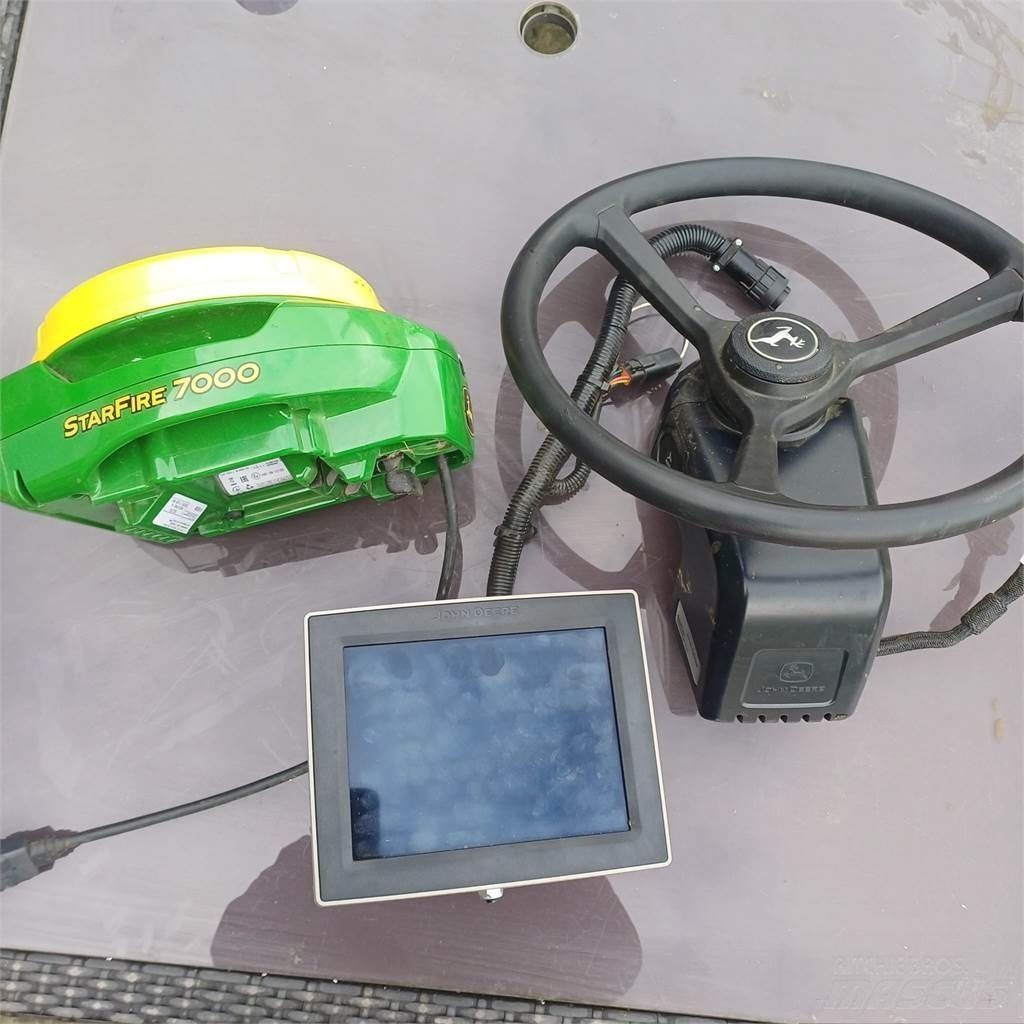 E-FARM: John Deere sf7000, 4240 display, atu300 - Einzelkornsämaschine - id MAPKEUD - 8.309 € - Baujahr: 2024 - Vereinigtes Königreich