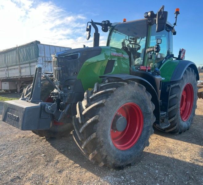 Fendt 726 Vario Tractor €210,842