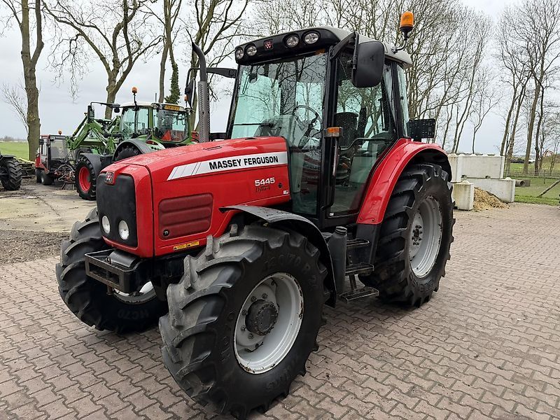 Massey Ferguson 5445 Traktor 26 000 €
