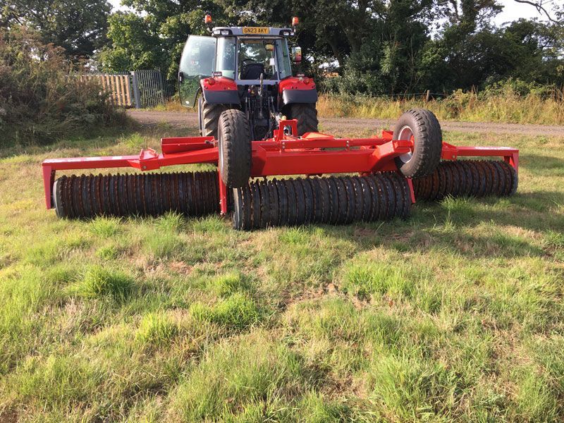 E-FARM: HE-VA 6.3m tip roller - Walze - id AWPYT39 - 12.112 € - Baujahr: 2023 - Vereinigtes Königreich