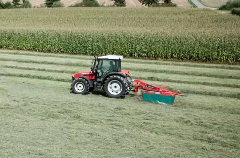 E-FARM: Kverneland 9439 rotorrive - Rive - id LBAHHPH - Produktionsår: 2024 - Danmark