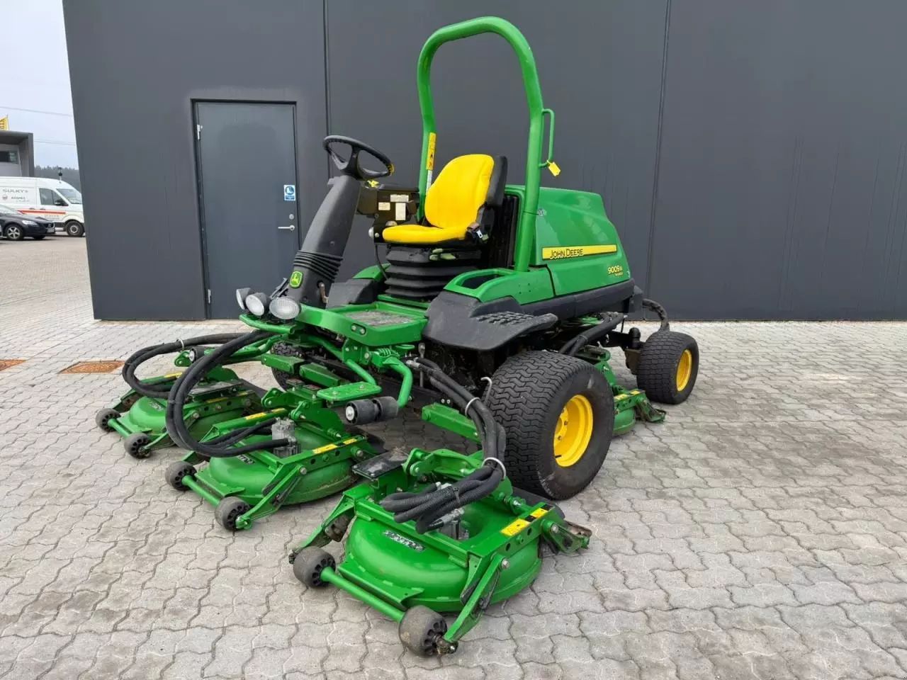 John Deere 9009 - Cortadora de césped 36.801 €