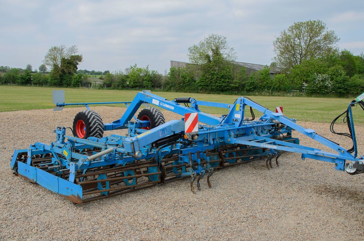 E-FARM: Lemken kompaktor ka600 gam 6m - Cultivateur - id JDKUQJE - 26 877 € - Année: 2015 - Royaume-Uni