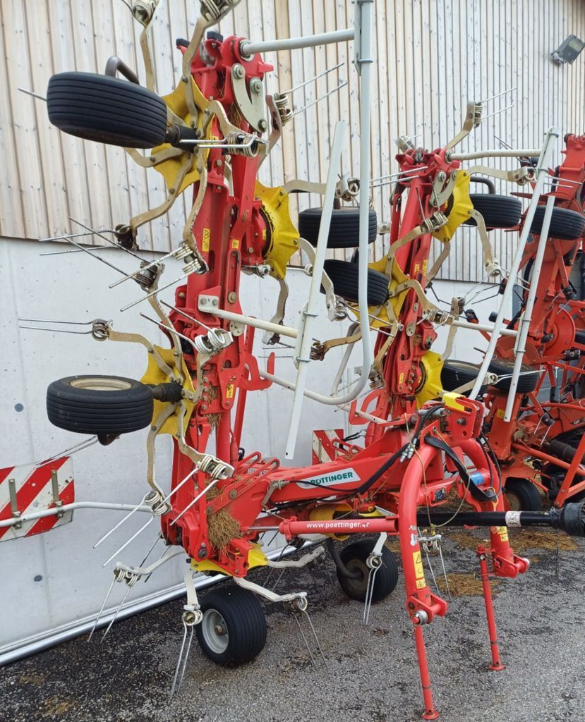 Pöttinger Hit 8.91 Tedder €8,000