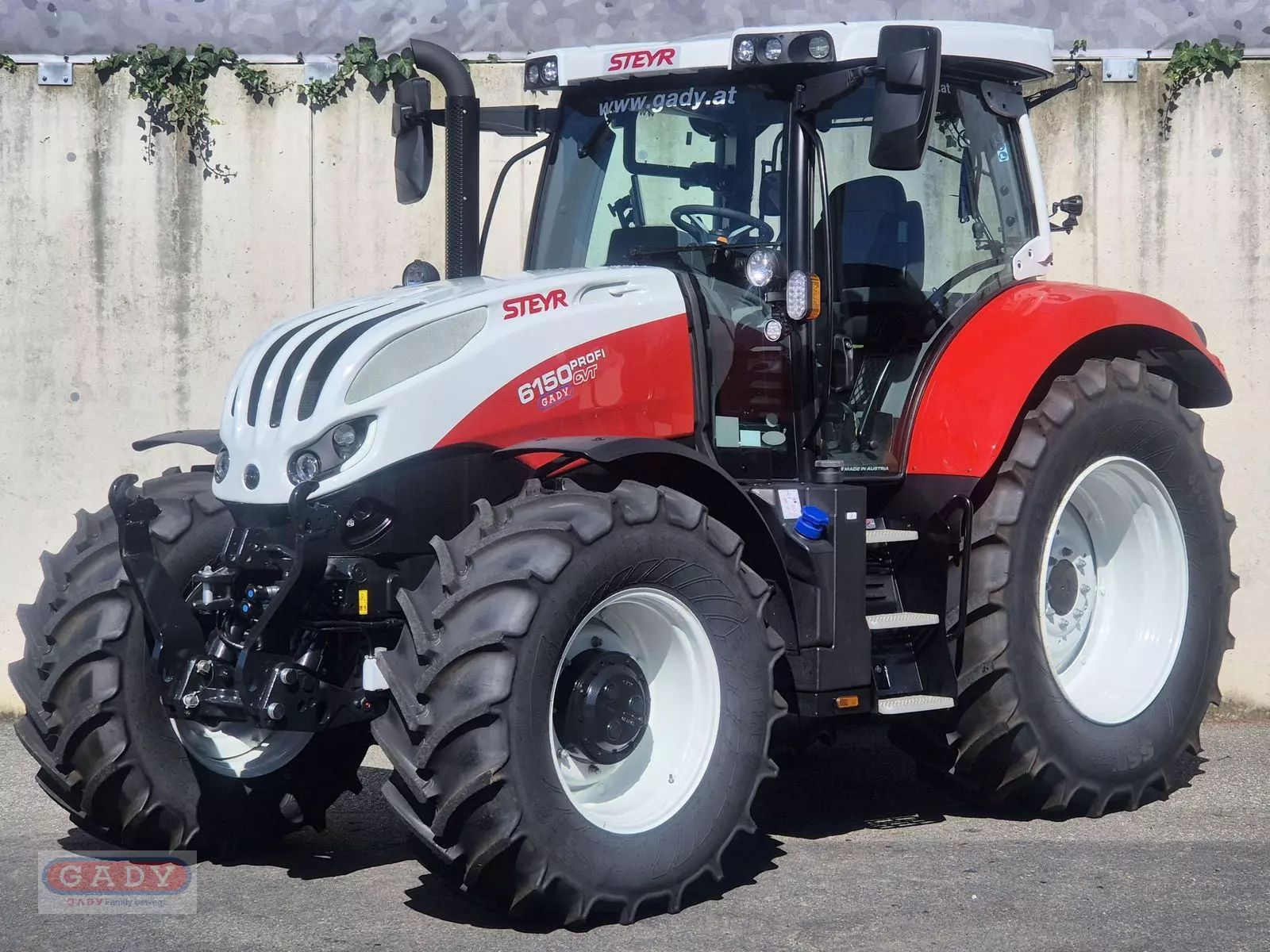 Steyr CVT 6150 Profi Tractor €118,917