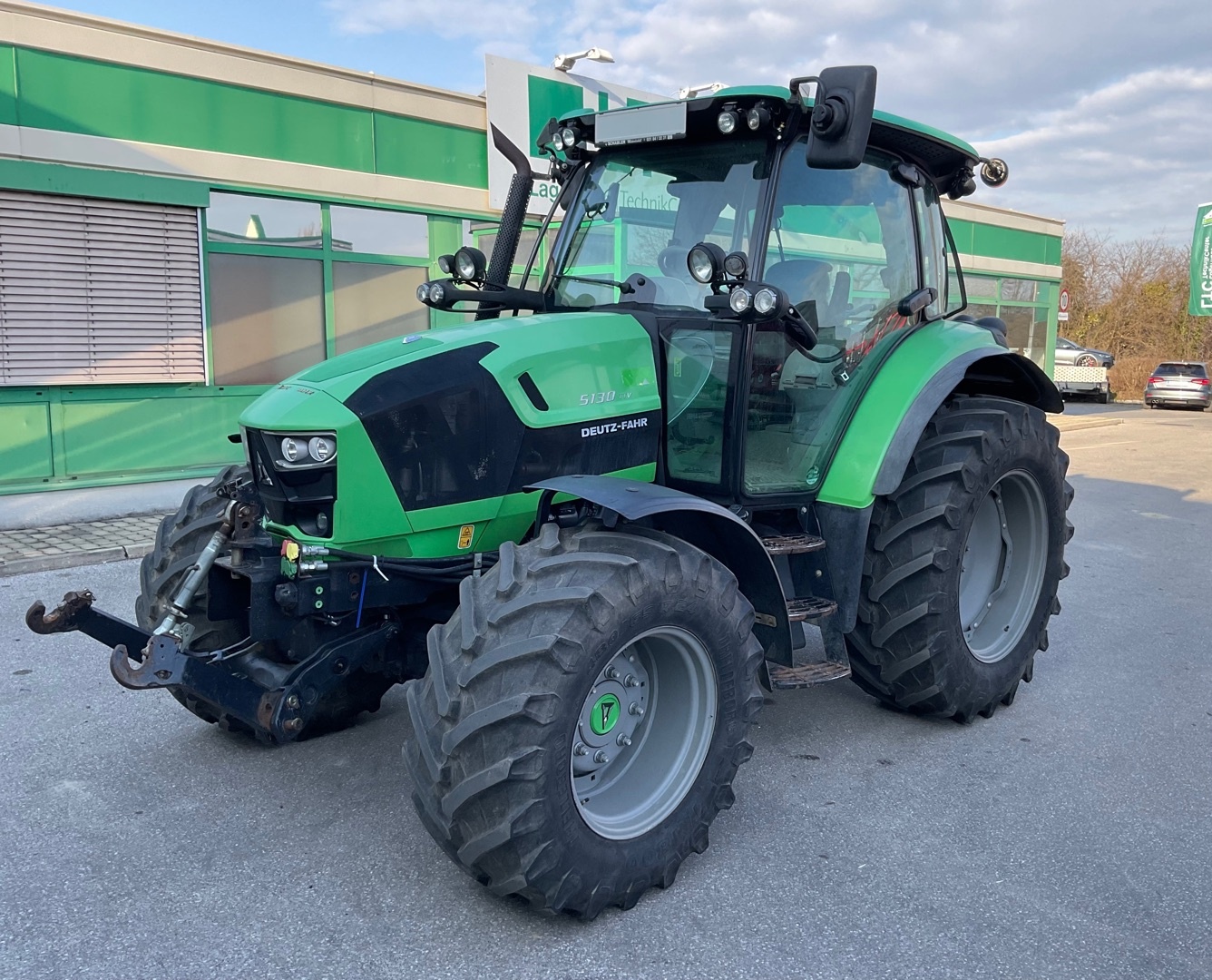 Deutz-Fahr 5120 tractor €58,250