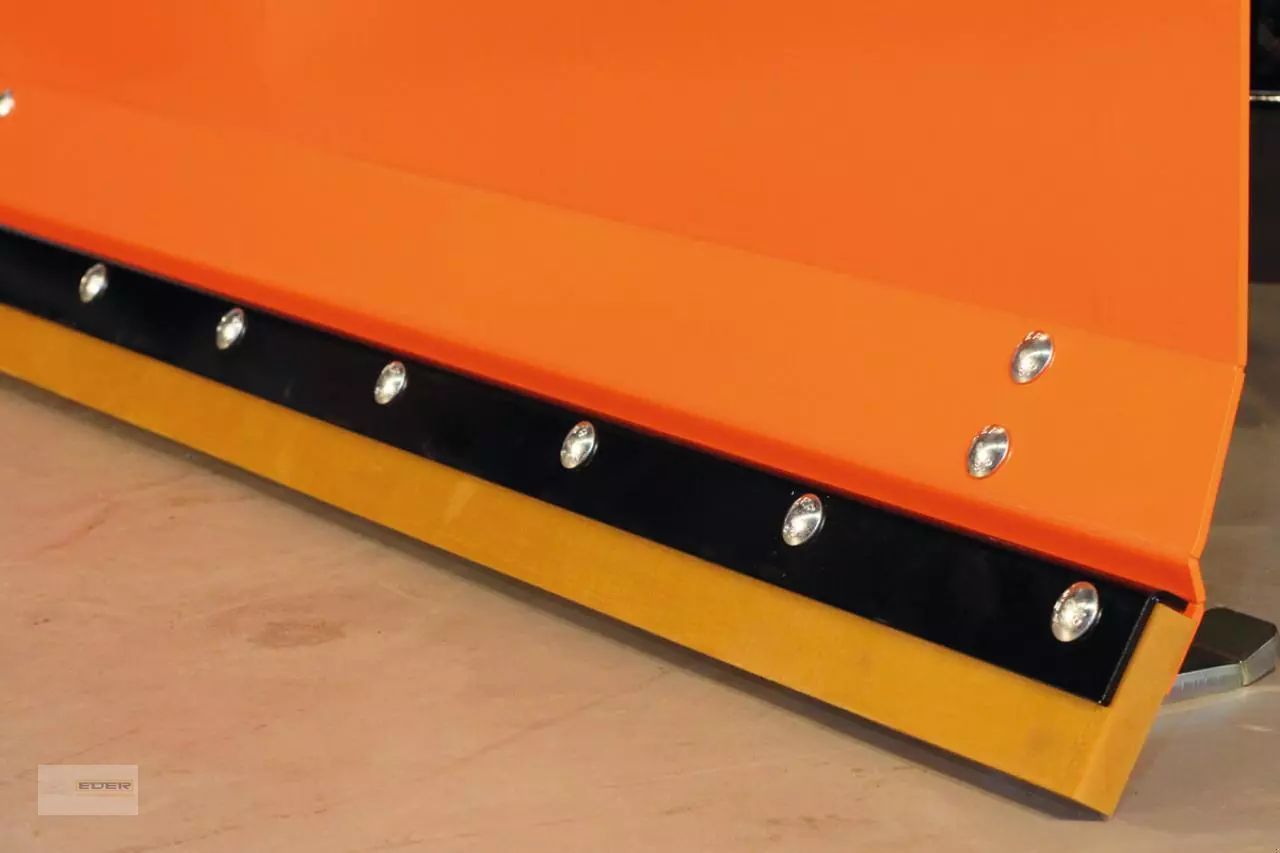 E-FARM: ecotech es0 140k - Equipement municipal - id SQXFNPC - Année: 2024 - Allemagne