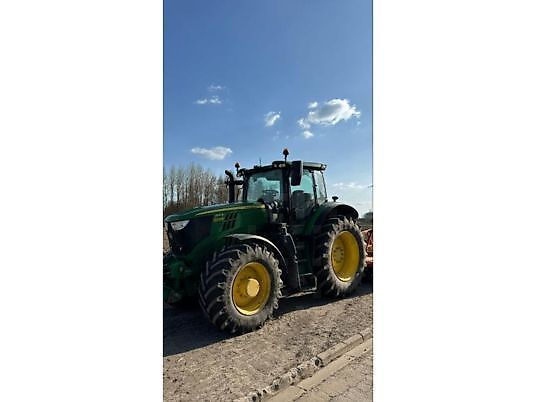 E-FARM: John Deere 6195 R - Trattore - id HFJMFNP - 130.000 € - Anno di costruzione: 2022 - Ore: 3.000,Potenza del motore: 195,Francia