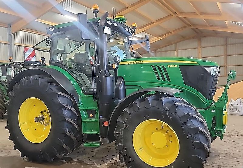 John Deere 6215 R Tractor €139,900