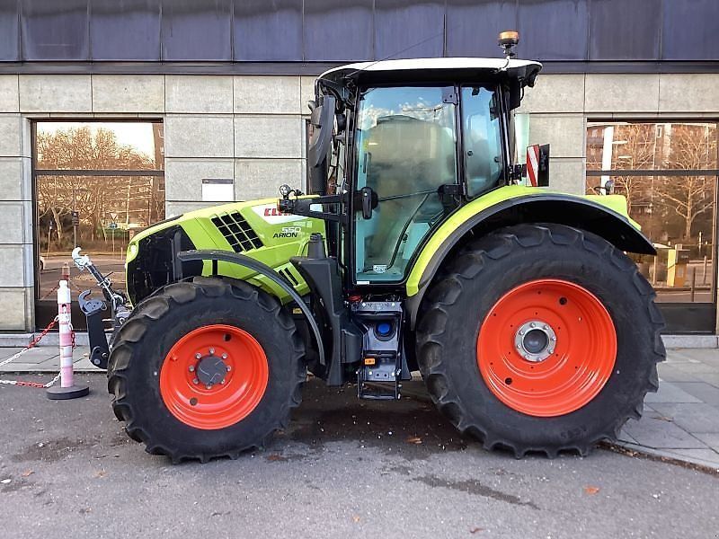 E-FARM: Claas Arion 550 CIS - Tracteur - id P5JPGJU - 140 250 € - Année: 2024 - Lecture du nombre d'heure: 32,Puissance du moteur (chevaux): 159,Allemagne