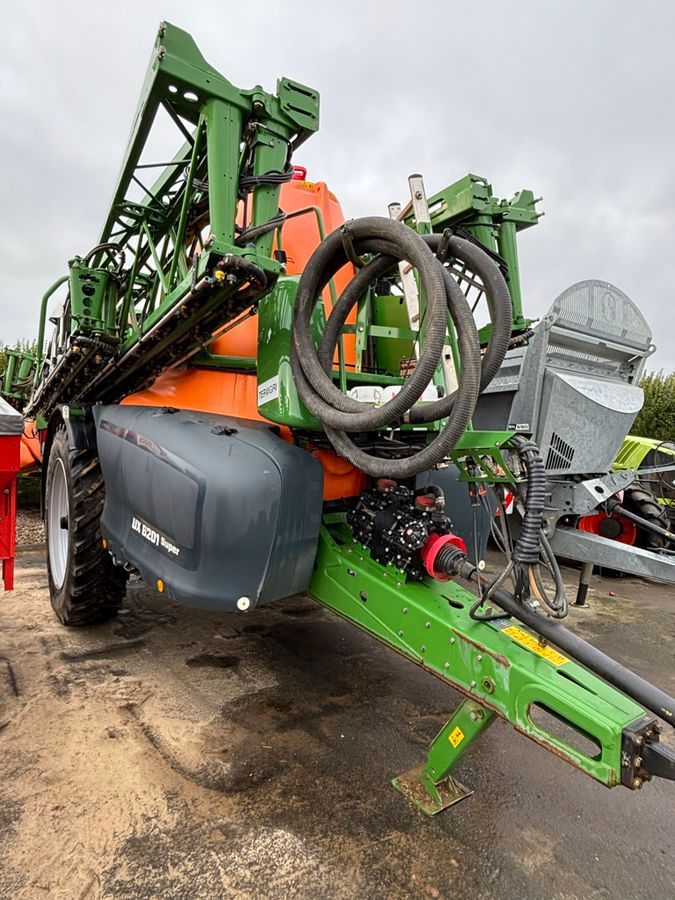 Amazone ux 6201 Sprayer