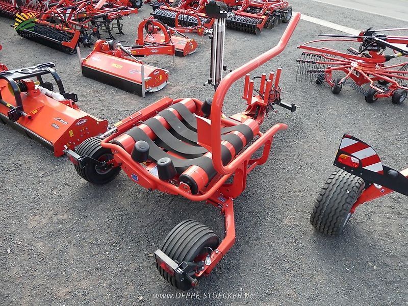 E-FARM: Kuhn RW 1410 C - Enrubanneuse - id KKXDK16 - 18 850 € - Année: 2022 - Allemagne