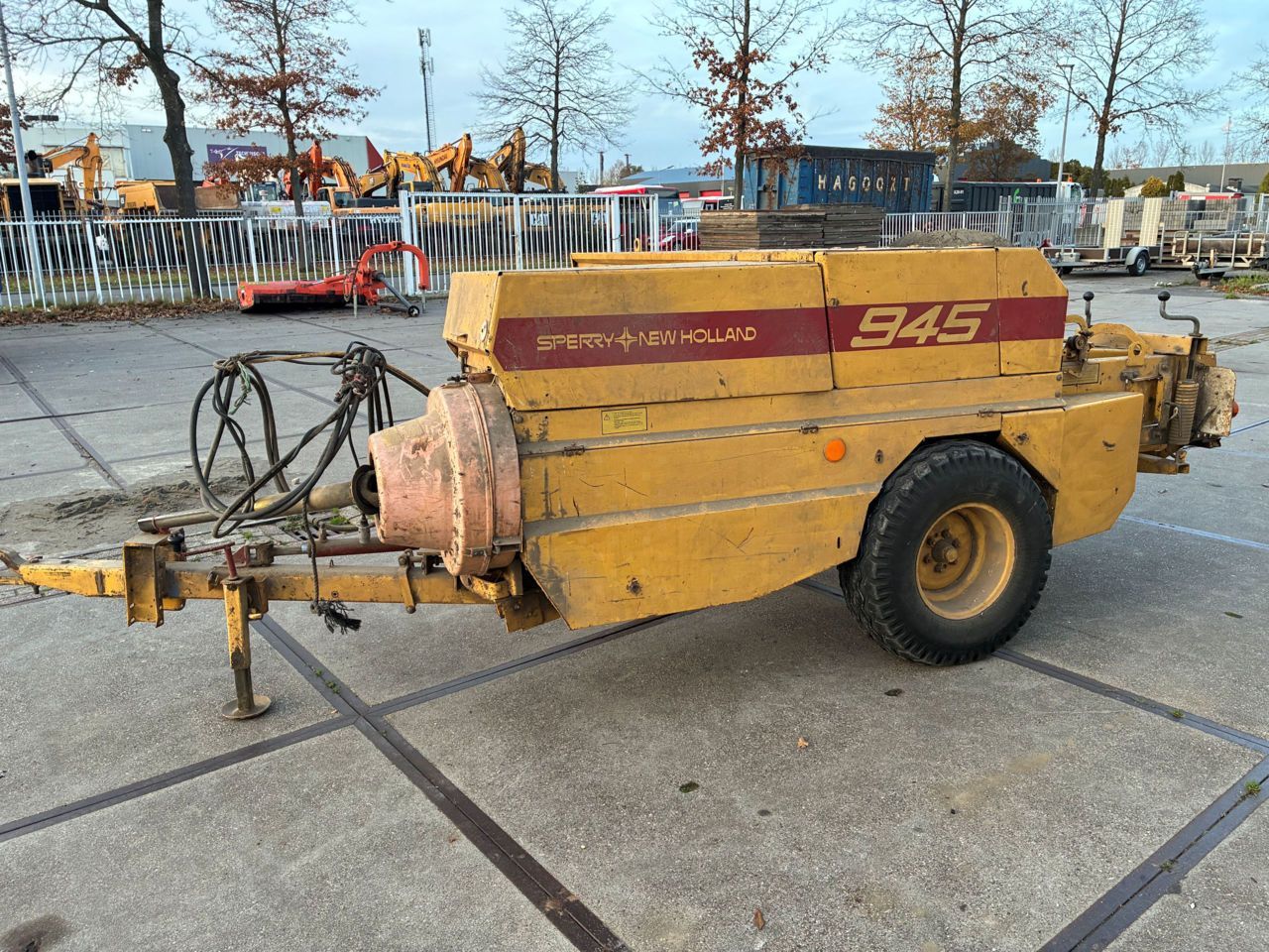 New Holland 945 Πρέσσα 4.500 €