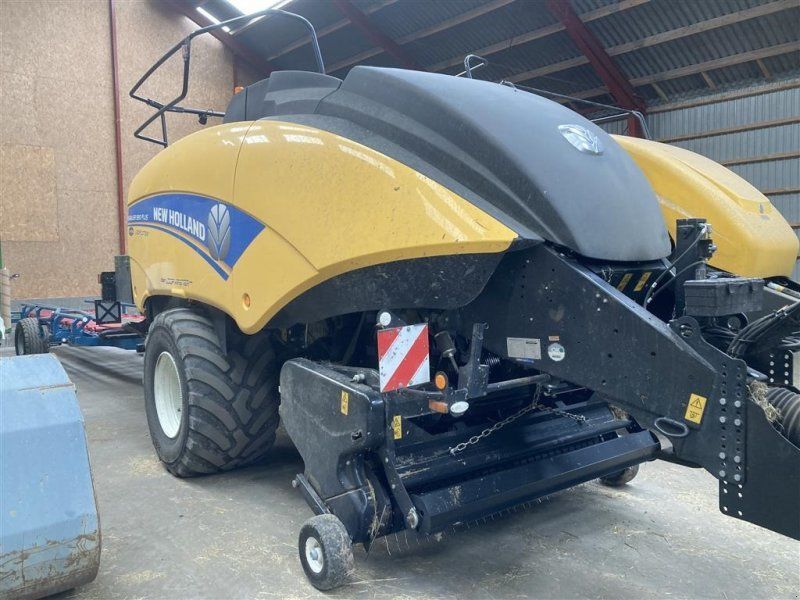 E-FARM: New Holland BB 1290 Plus - Baler - id G1BHUWS - €68,900 - Year of construction: 2019 - Total number of bales produced: 40,000,France