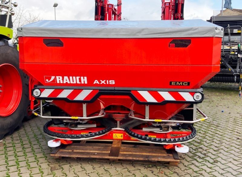 E-FARM: Rauch axis h 50.2 emc+w-vspro iso mit axmat duo neu - Düngerstreuer - id VDESVS1 - 38.500 € - Baujahr: 2023 - Deutschland
