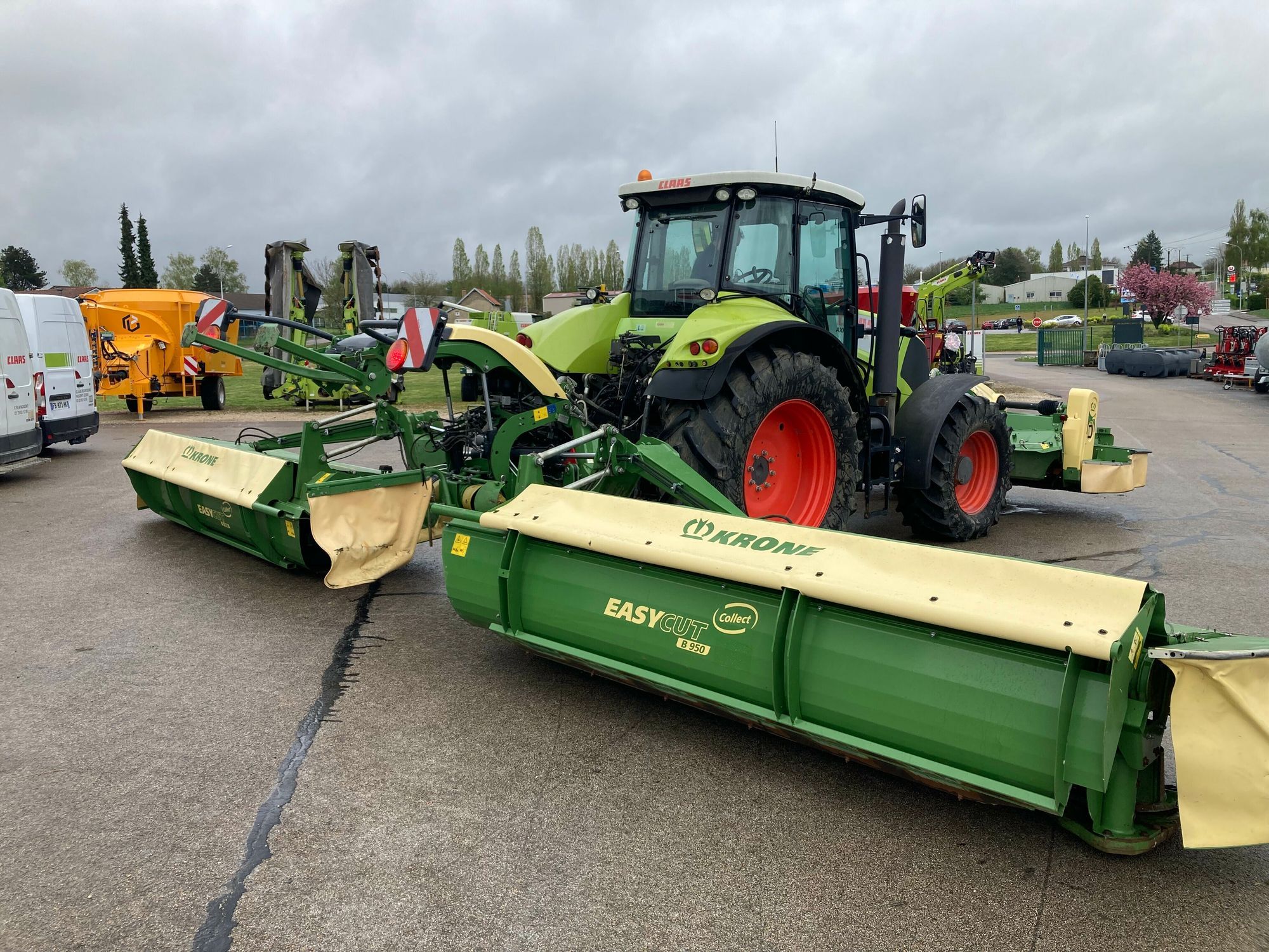 E-FARM: Krone EasyCut B 950 Collect - Faucheuse - id 5ZQ9VQ5 - 35 800 € - Année: 2020 - Lecture du nombre d'heure: 1 500,France