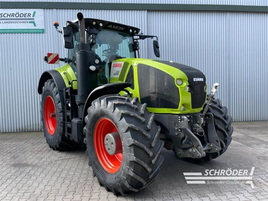 Claas Axion 960 CMATIC Tractor €98,885