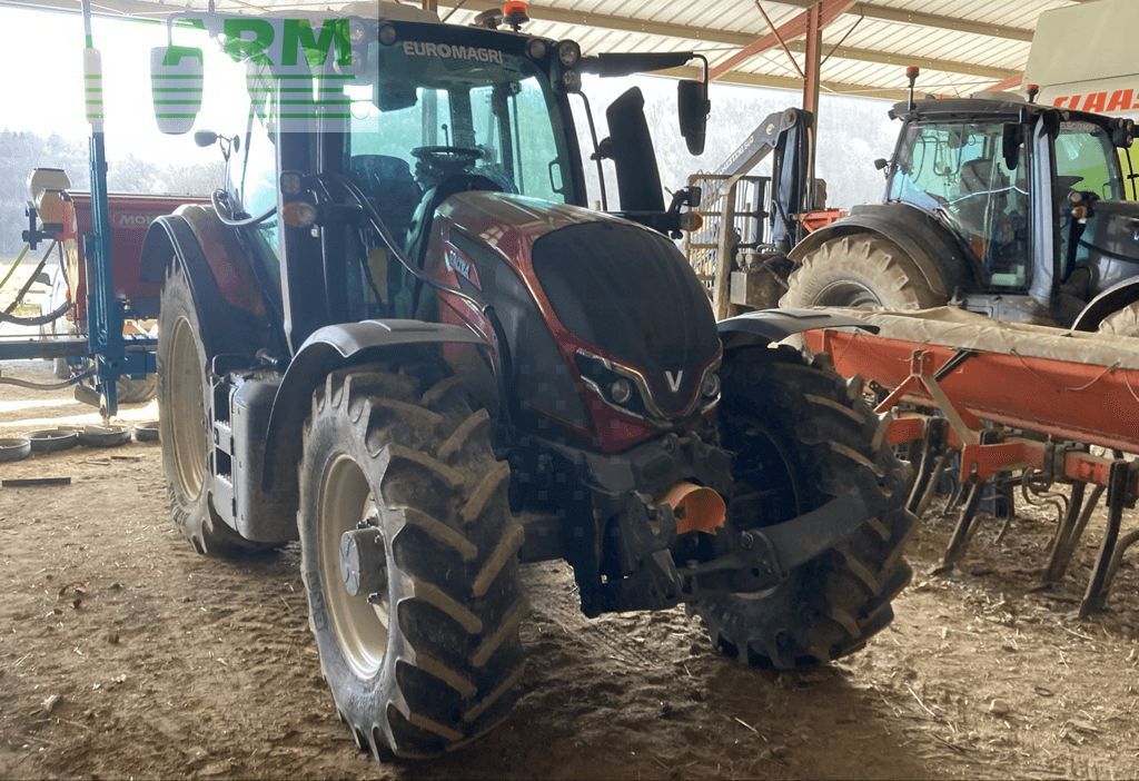 Valtra n175 versus Tractor €82,000