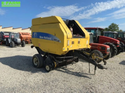 E-FARM: New Holland BR750 - Baler - id T2BF8A5 - €12,500 - Year of construction: 2005 - Italy