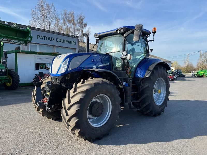 New Holland T7.245 AC Tracteur 165 000 €