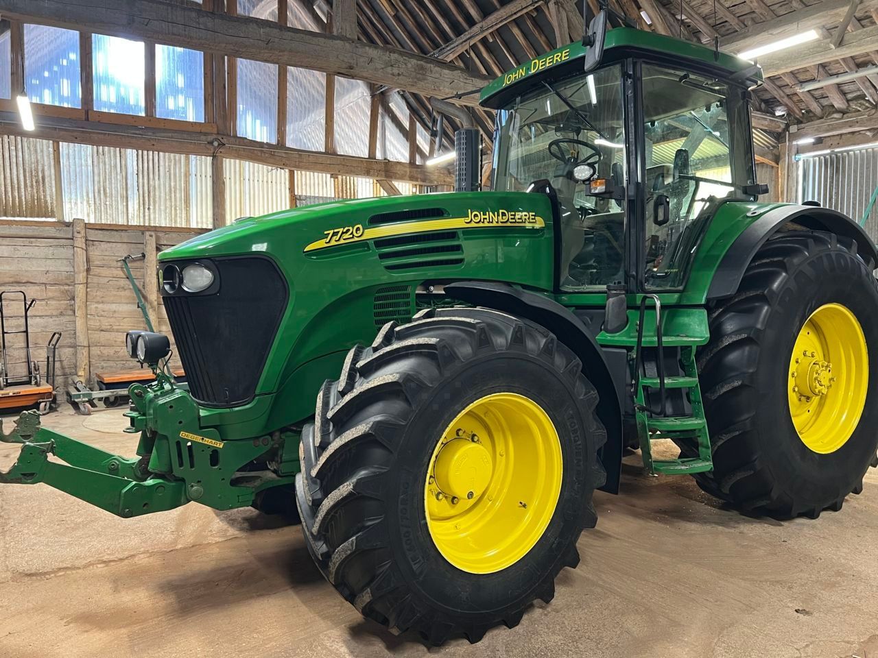 John Deere 7720 Traktor