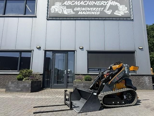 Giant GS950T Chargeuse sur pneus 15 500 €