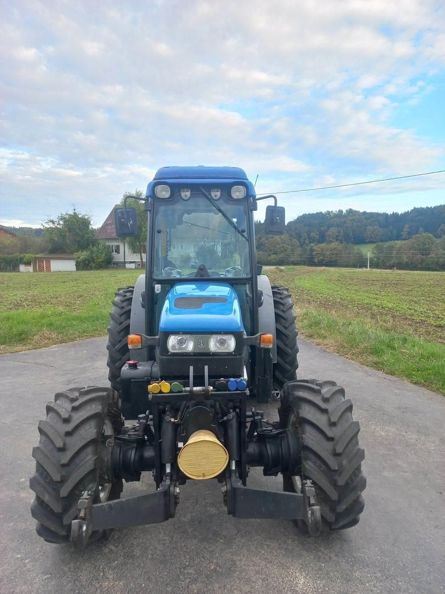 E-FARM: New Holland TN75 - Tractor - id I3YUYYT - €32,000 - Year of construction: 2003 - Engine hours: 4,950,Engine power (HP): 72,Austria