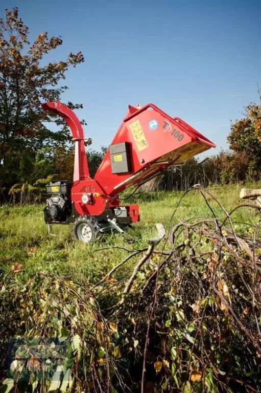 E-FARM: tp 100 mobile holzhacker /holzschredder mit benzinmotor-gebrauchtgerät- - Astilladora y trituradora de madera - id 93L2YCV - 5294 € - Año: 2020 - Alemania