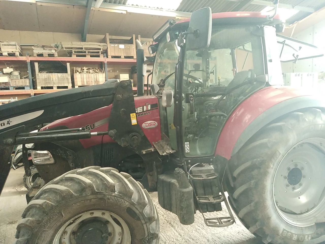 Case IH Farmall 105 Tractor €46,500