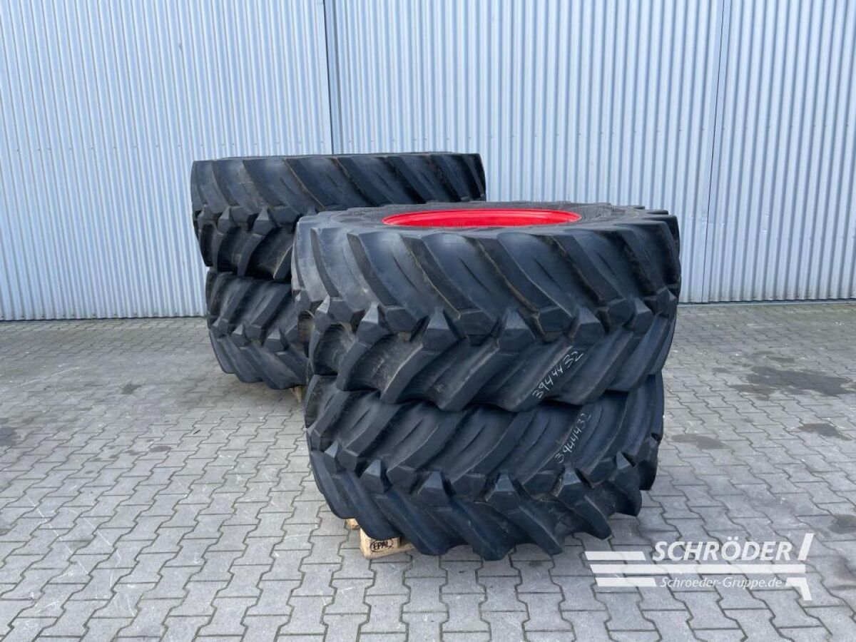 E-FARM: Fendt 2xvf600/700r30 + 2xvf710/70r42 nokian - Kerék és járószerkezet - id EDYJJBG - 13 885 EUR - Gyártási év: 2024 - Németország