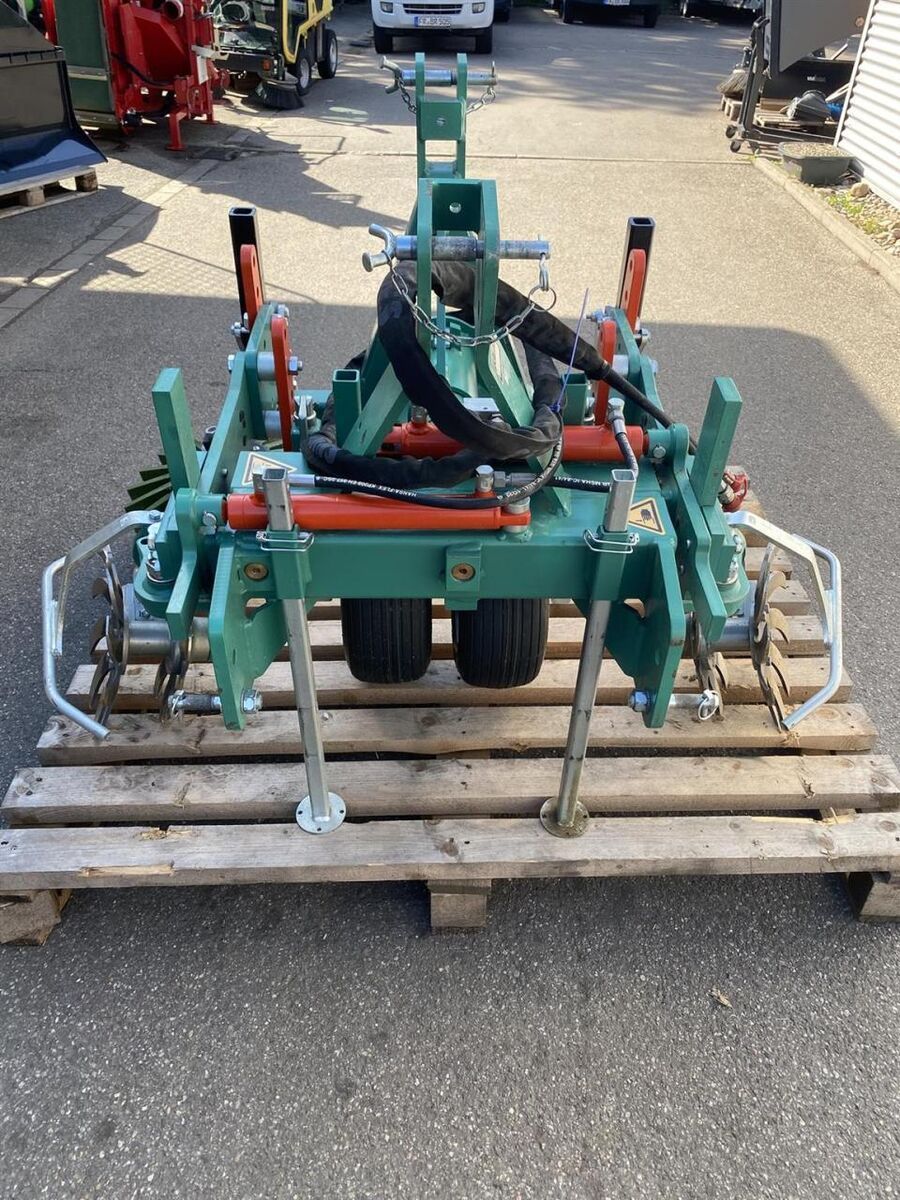 Clemens sb compact roll-fingerhacke Echipament pentru livezi și podgorii altele 8.000 EUR