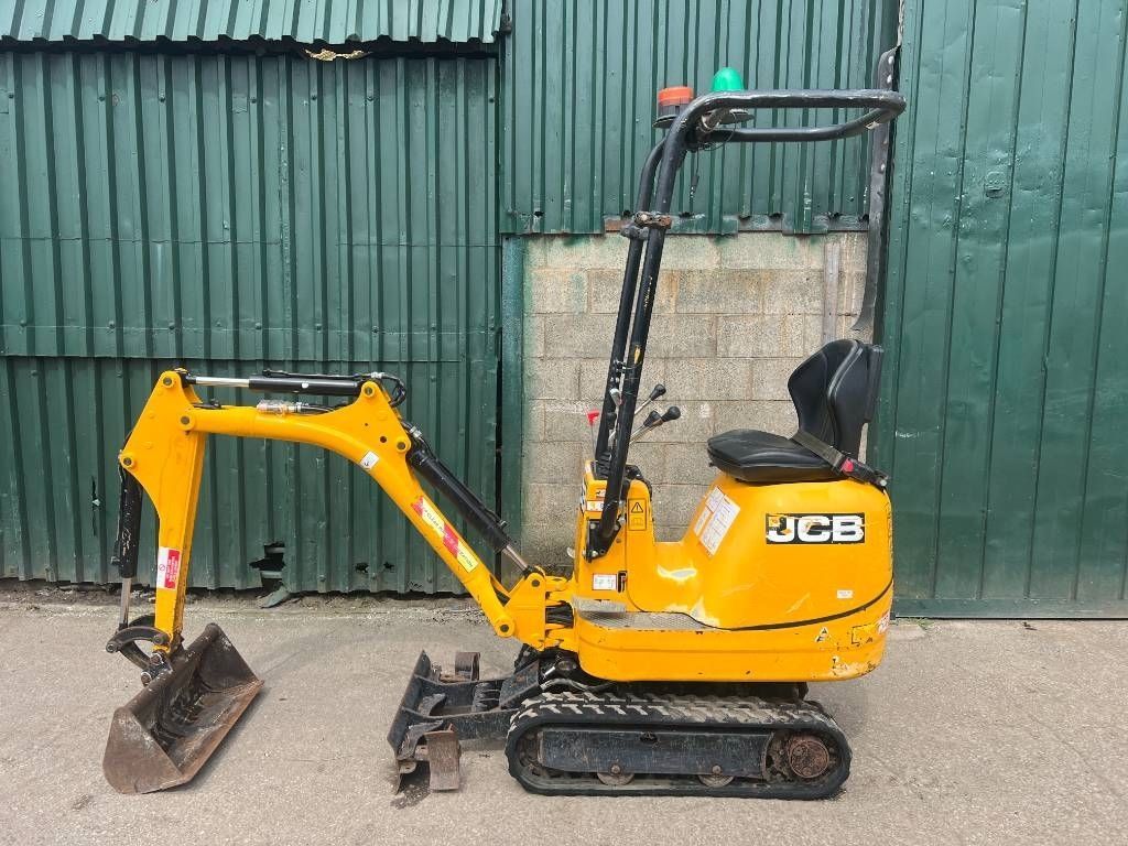 JCB 8008 CTS Mini excavator €7,998