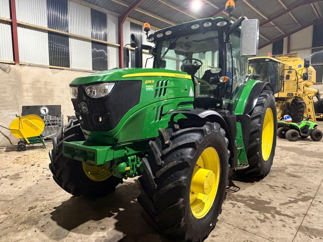John Deere 6155R Tractor €73,497