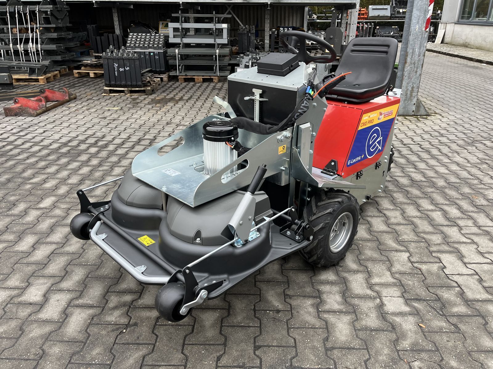 E-FARM: Westermann westermann cm2 pro electric + mit sichelmähwerk - Diserbo meccanico - id IVPUNIR - 7.325 € - Anno di costruzione: 2025 - Austria