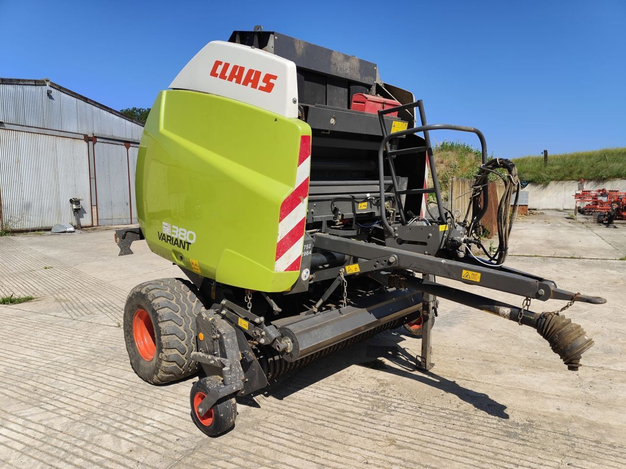 E-FARM: Claas variant 380 - Presse à balles - id ZQG14NZ - 15 000 € - Année: 2012 - France