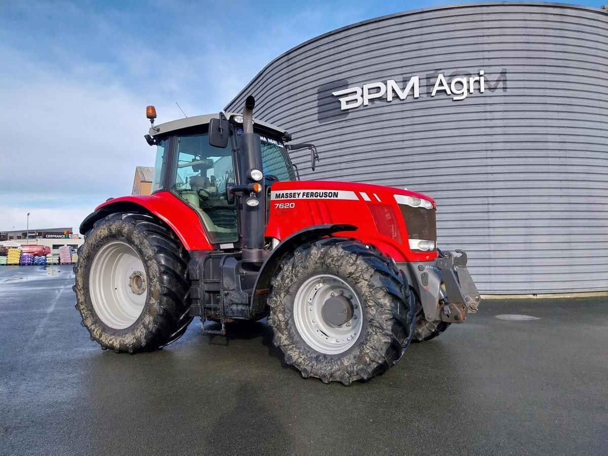 E-FARM: Massey Ferguson 7620 Dyna-VT - Tracteur - id 4TA57KV - 75 000 € - Année: 2015 - Lecture du nombre d'heure: 4 660,Puissance du moteur (chevaux): 200,France