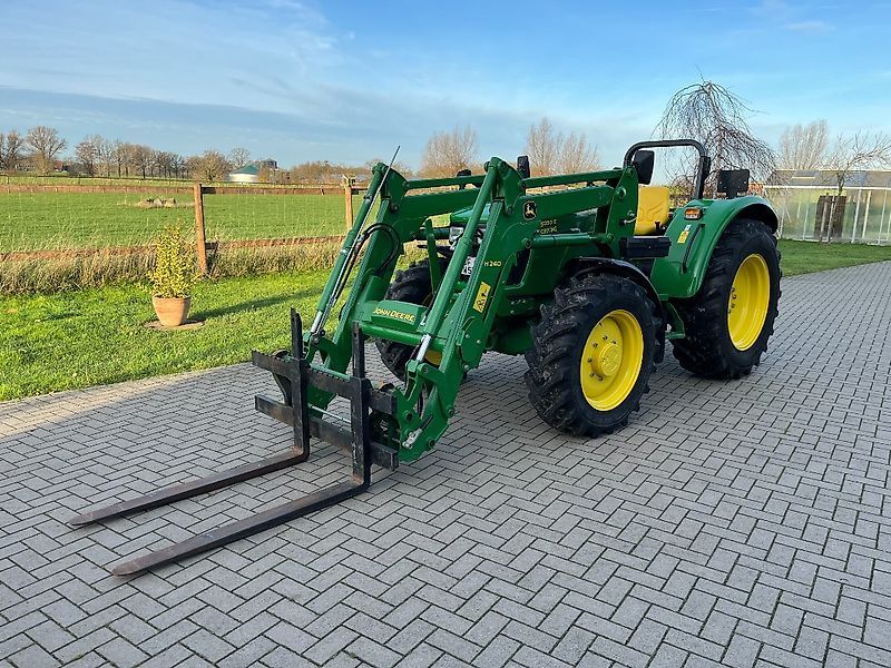 John Deere 5050 E Traktor 34.510 €