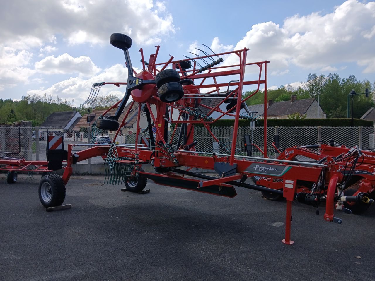 Kverneland andaineur kverneland 9476 c Tedder €18,950