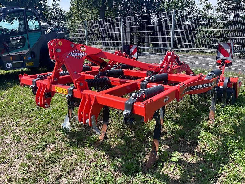 E-FARM: Kuhn Cultimer 300 - Cultivator - id 4ENGPGY - 19.500 EUR - Anul: 2023 - Germania