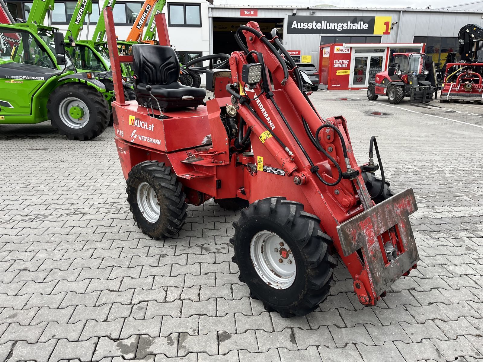 E-FARM: Weidemann 1118p22 mit 3500h - Chargeuse sur pneus - id 7PKFLAC - Année: 2003 - Lecture du nombre d'heure: 3 537,Puissance du moteur (chevaux): 22,Autriche