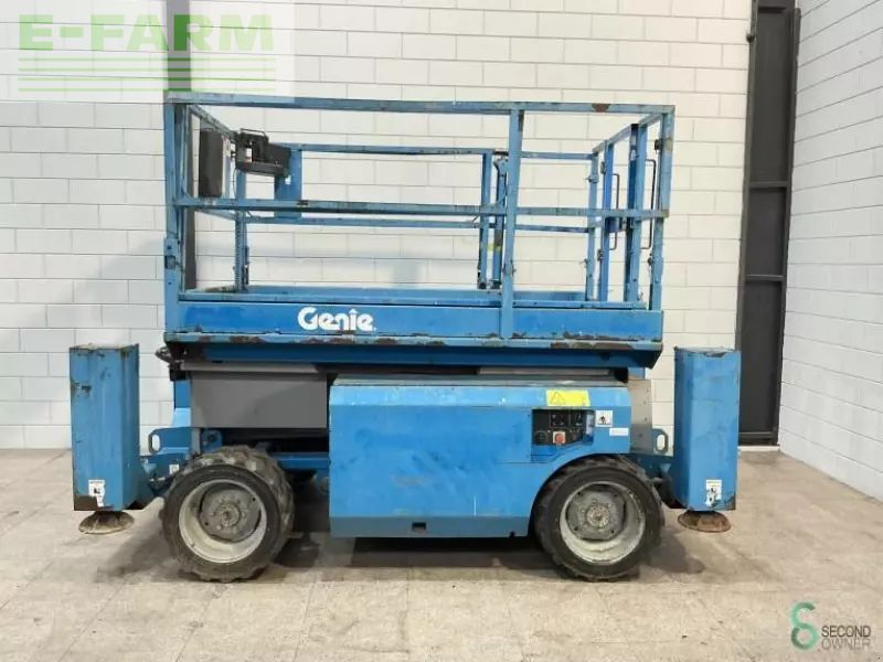 Genie gs-2668rt Self propelled platform €7,950
