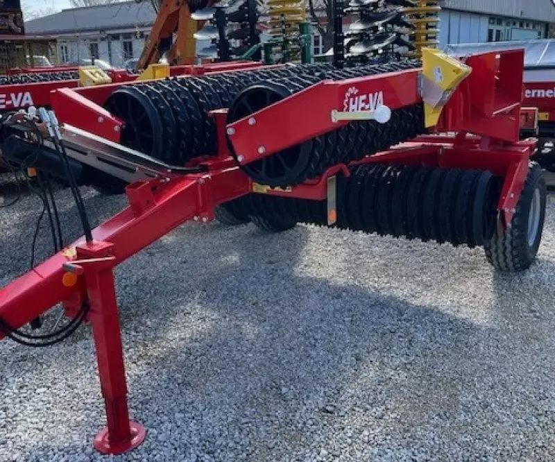HE-VA tip-roller 630 Prasy i wały