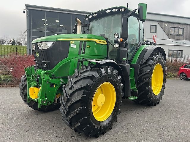 John Deere 6R 250 Traktor 165.401 €