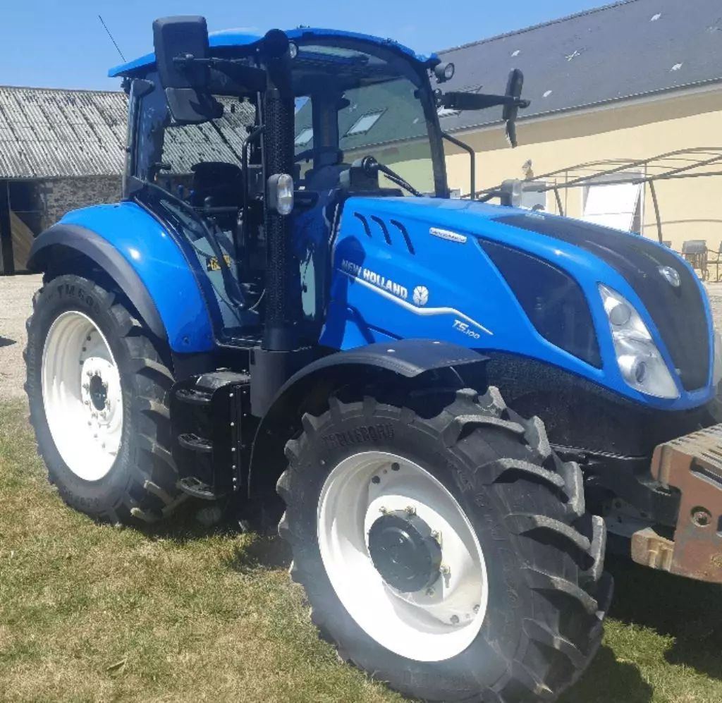 E-FARM: New Holland T5.100 EC - Tractor - id TYITBSZ - €49,000 - Year of construction: 2023 - Engine power (HP): 100,France