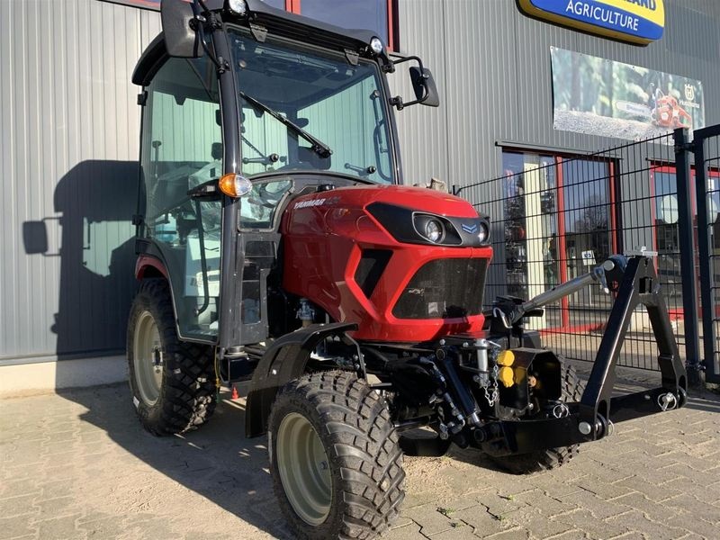 Yanmar 424 tractor 17 500 €