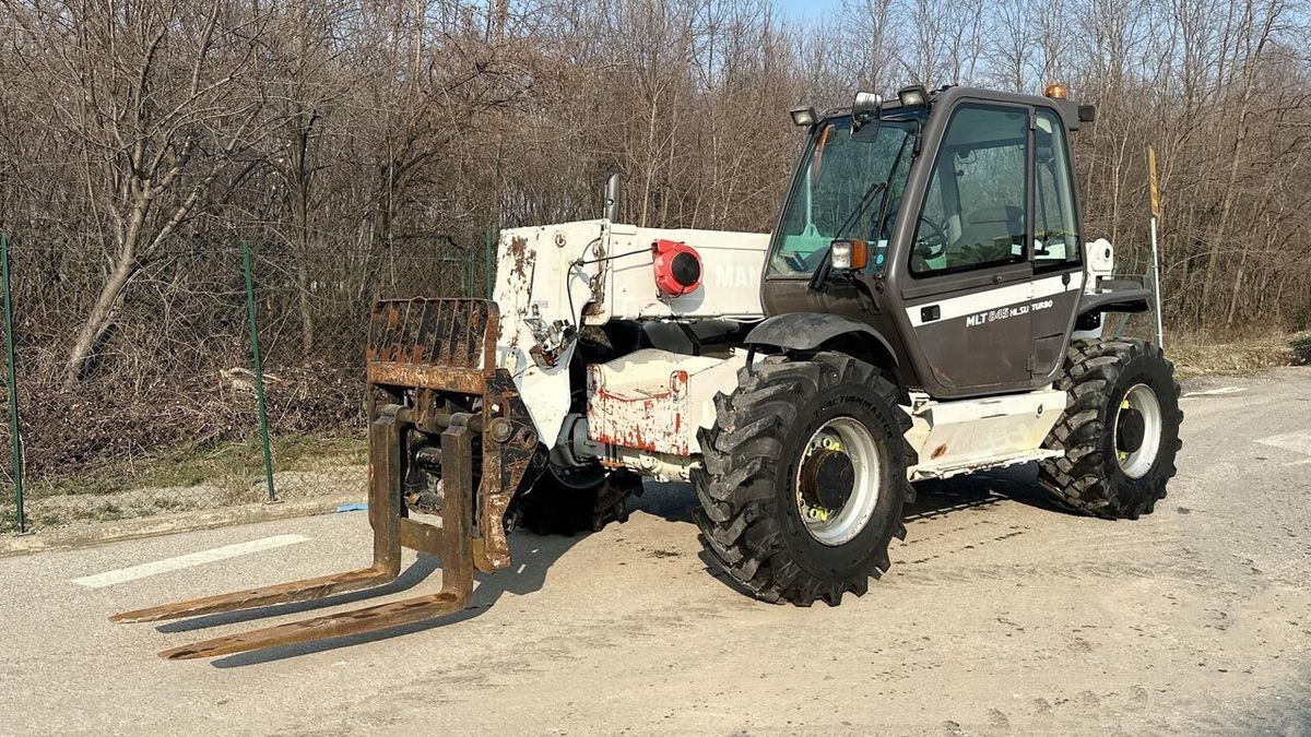 E-FARM: Manitou mlt845 - Manipulador telescópico - id UPYWJ3H - 44.000 € - Año: 2004 - Horas: 4640,Italia