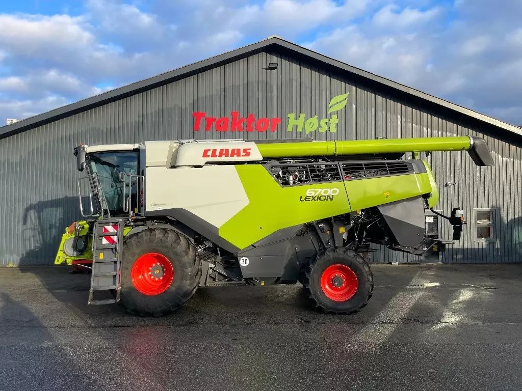 E-FARM: Claas Lexion 6700 - Combine harvester - id GKG3GLV - €300,607 - Year of construction: 2023 - Engine hours: 403,Engine power (HP): 407,Denmark